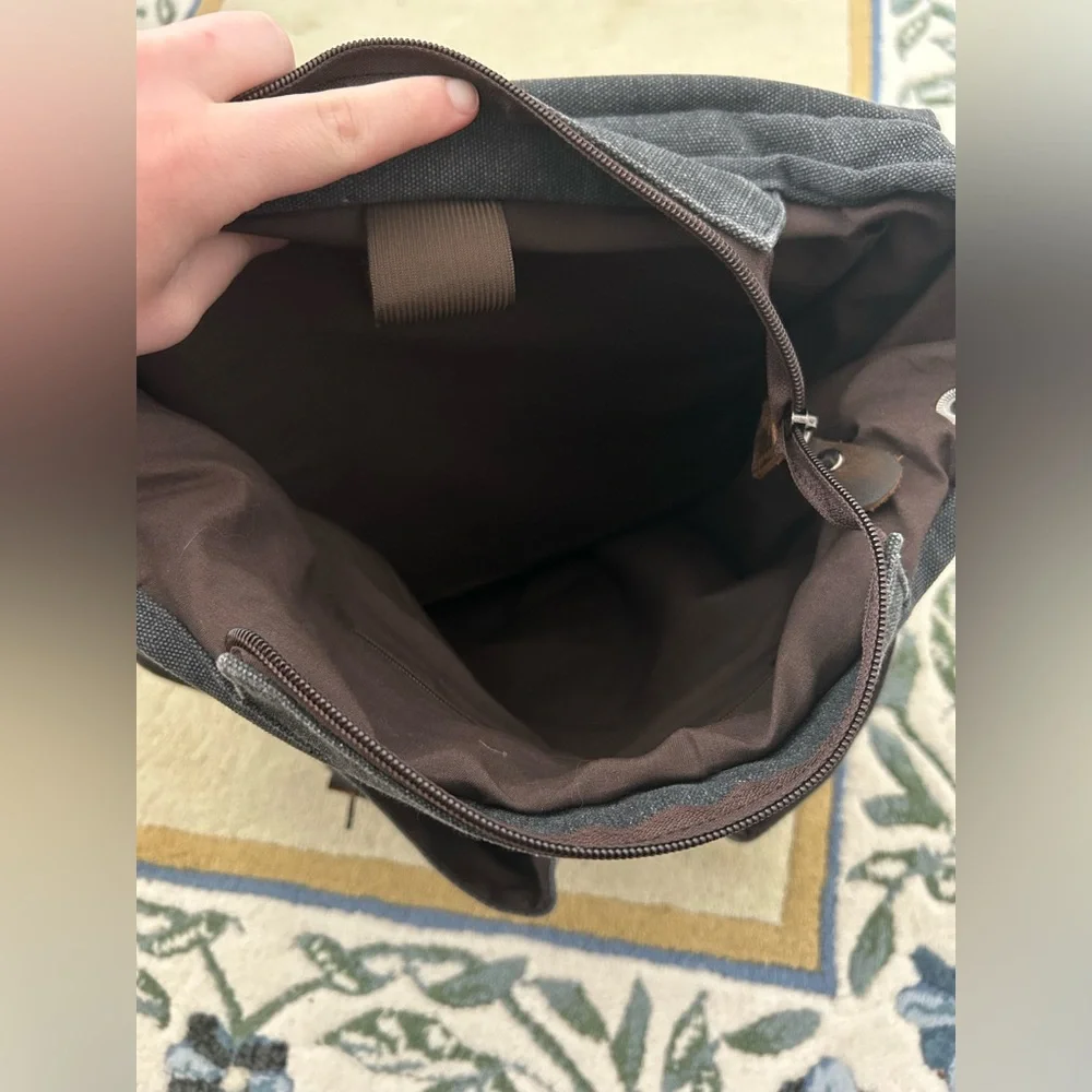 Steampunk/Retro/Vintage Inspired Classic Minimalist Inspired Grey/Black Backpack